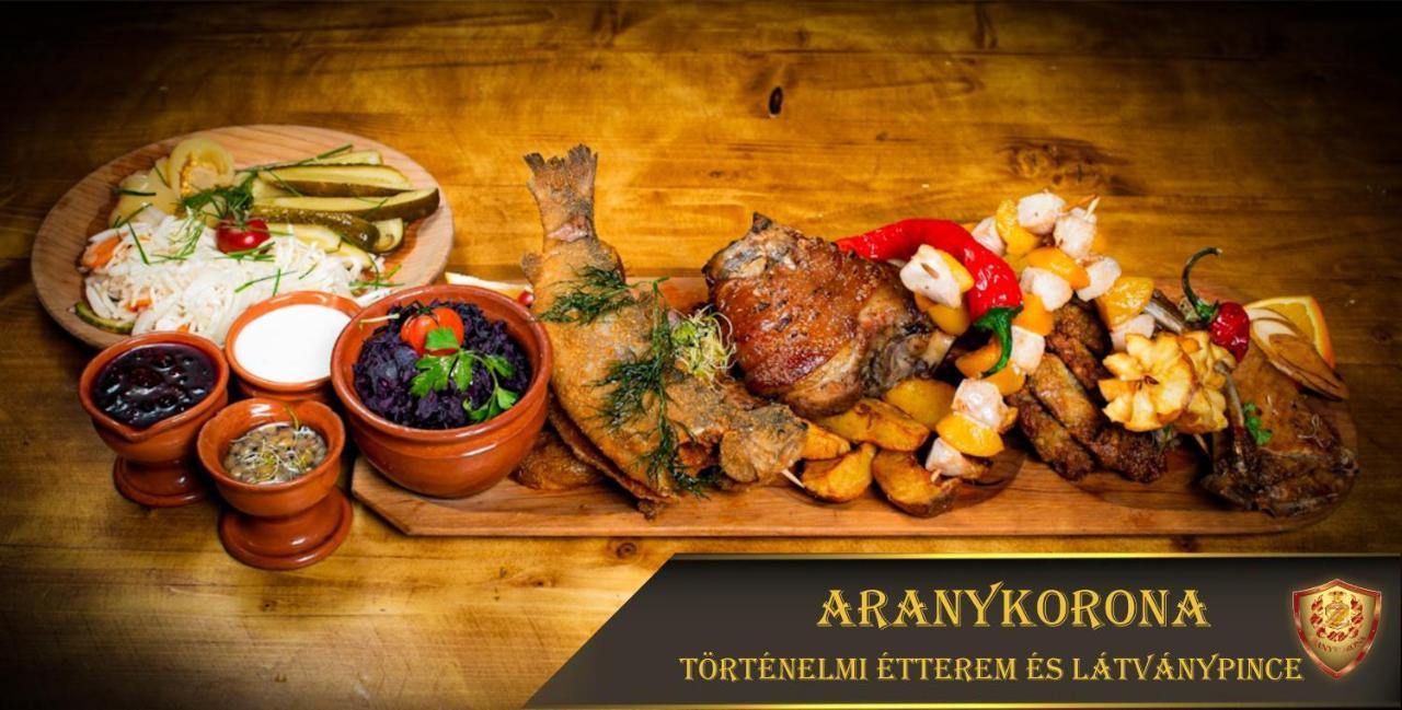 Aranykorona Hotel Miskolc Eksteriør bilde