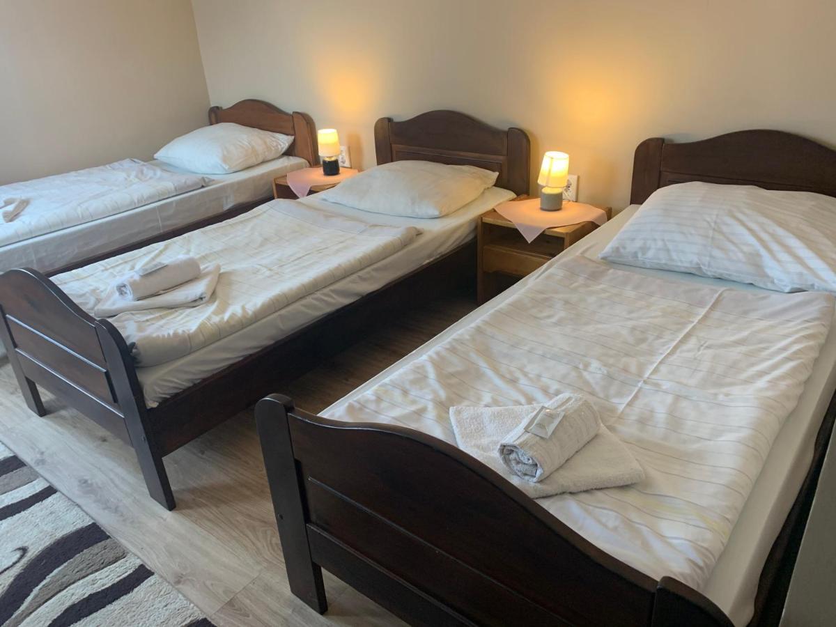 Aranykorona Hotel Miskolc Eksteriør bilde