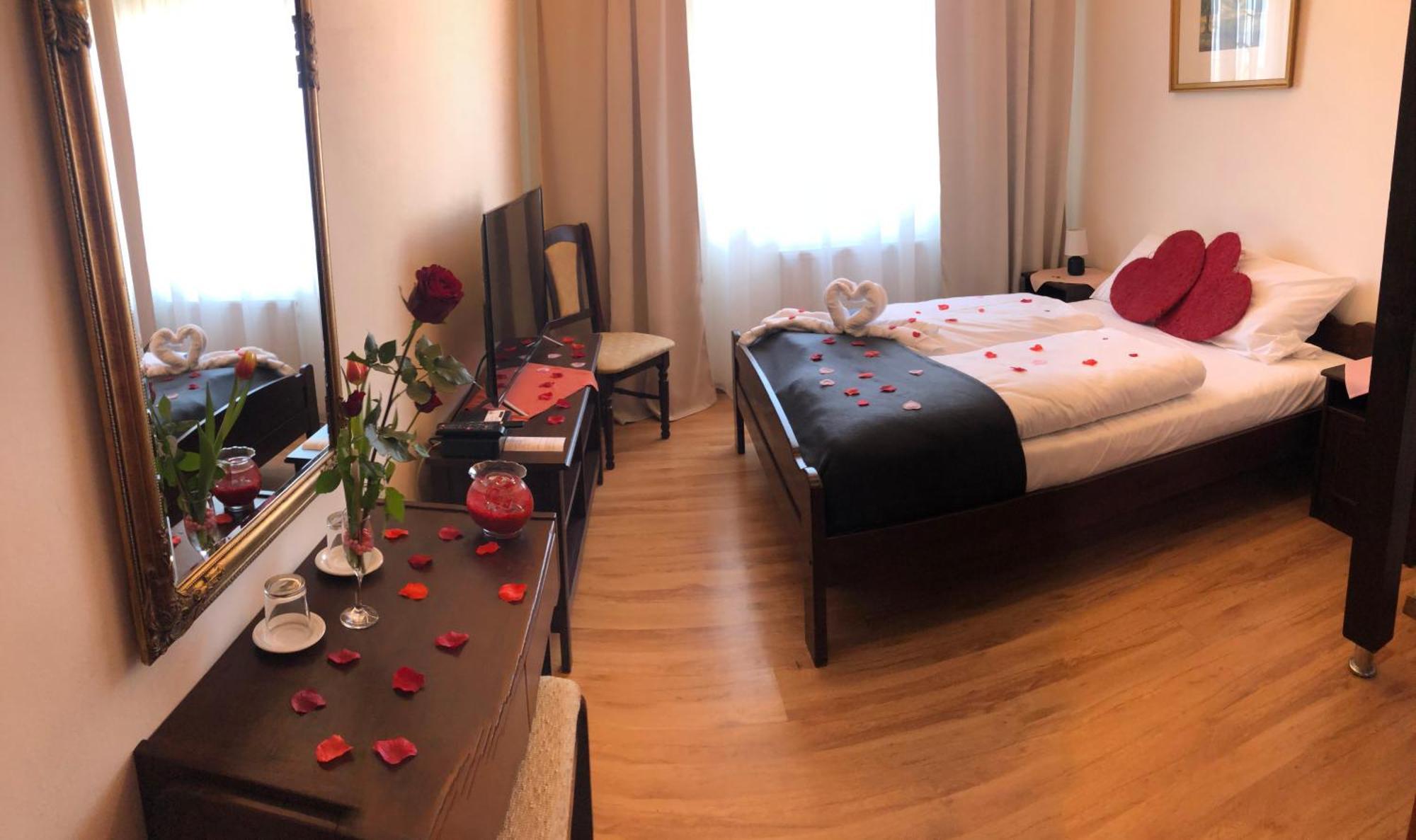 Aranykorona Hotel Miskolc Eksteriør bilde
