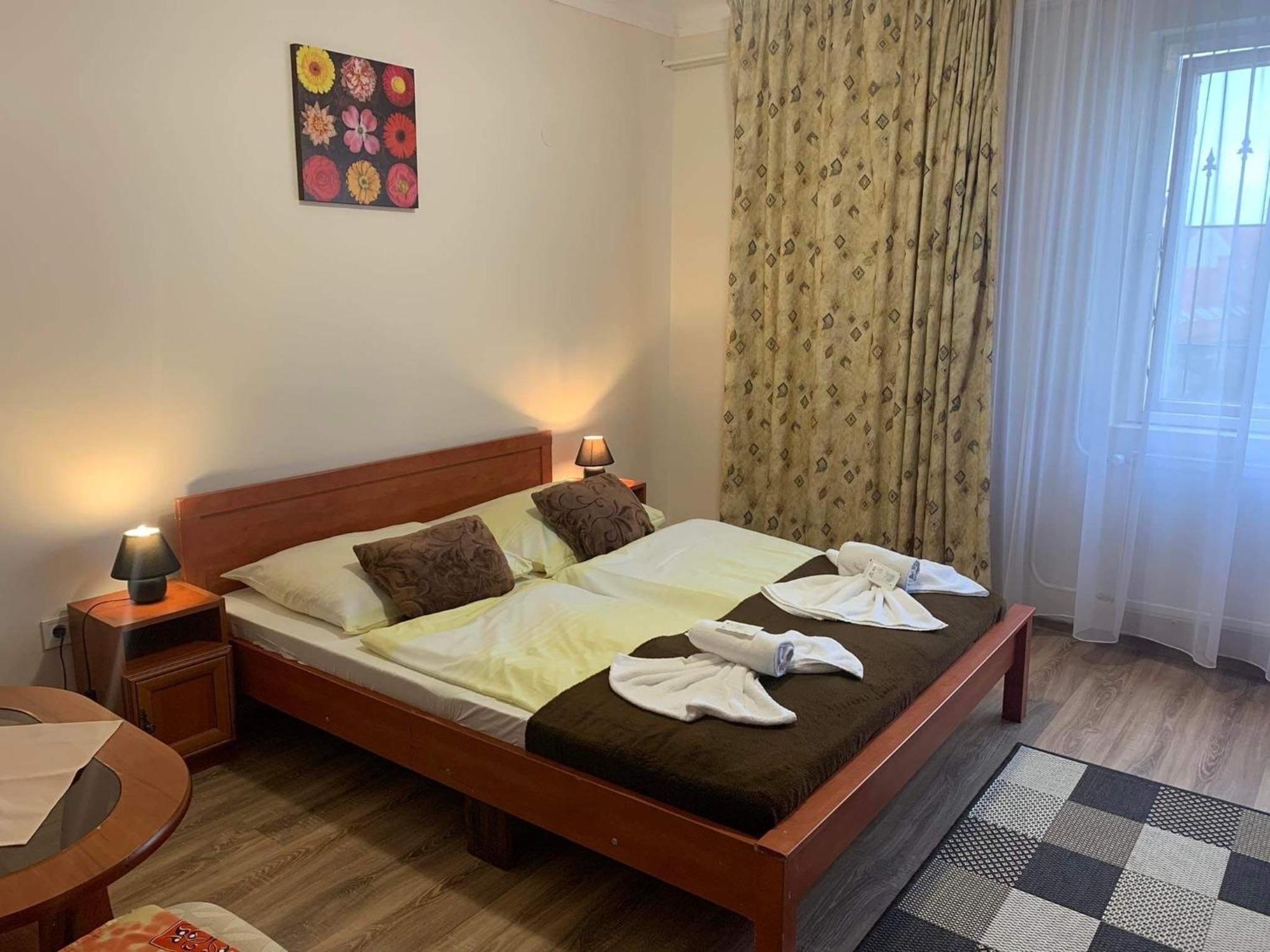 Aranykorona Hotel Miskolc Eksteriør bilde