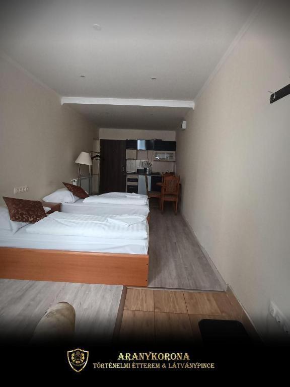 Aranykorona Hotel Miskolc Eksteriør bilde