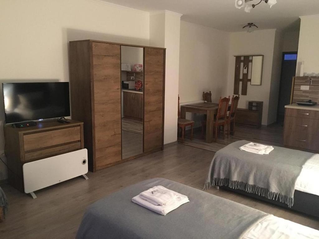 Aranykorona Hotel Miskolc Eksteriør bilde